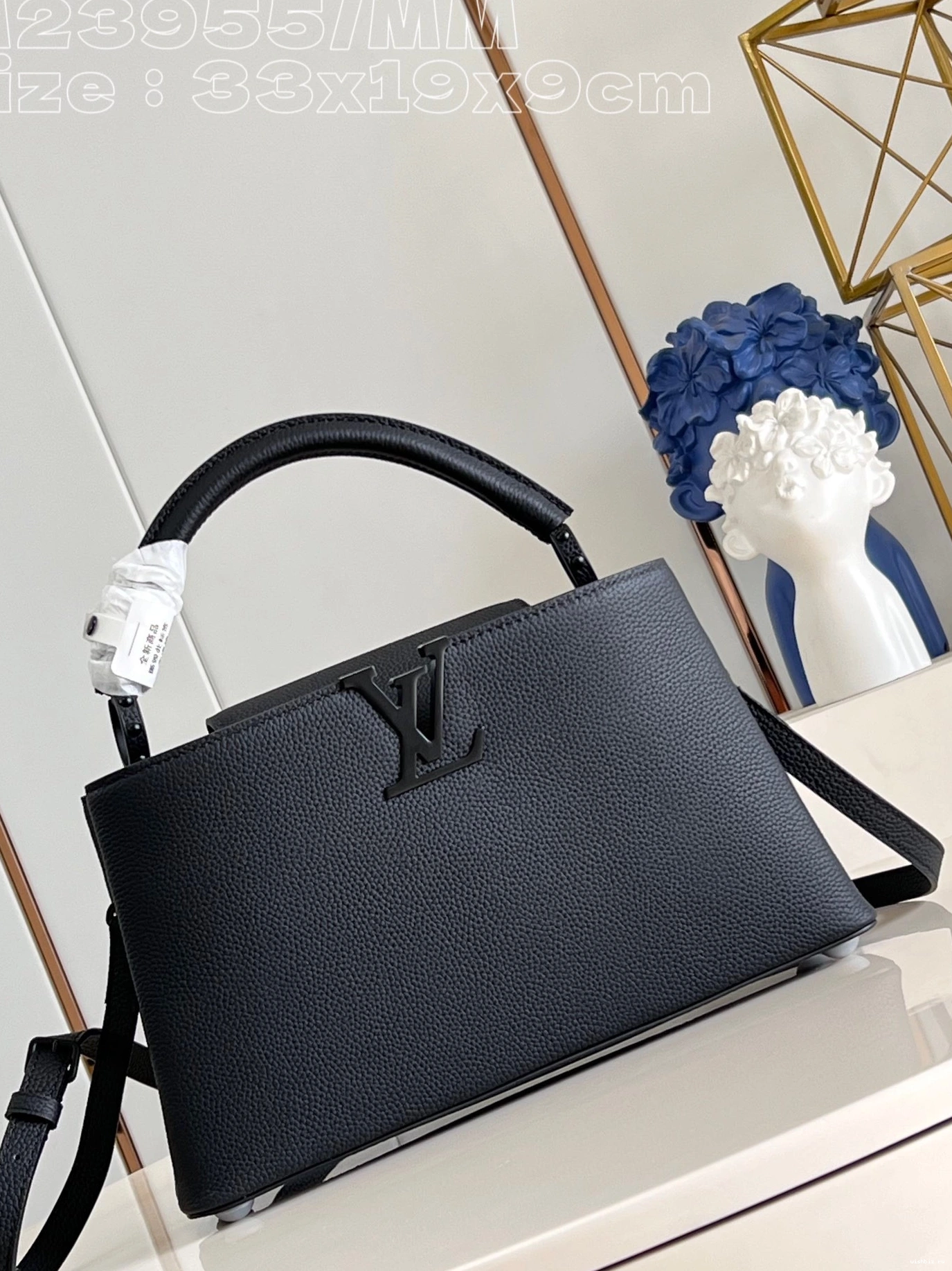 WIS CAPUCINES MM-33*19*9CM VUITTON LOUIS 0809